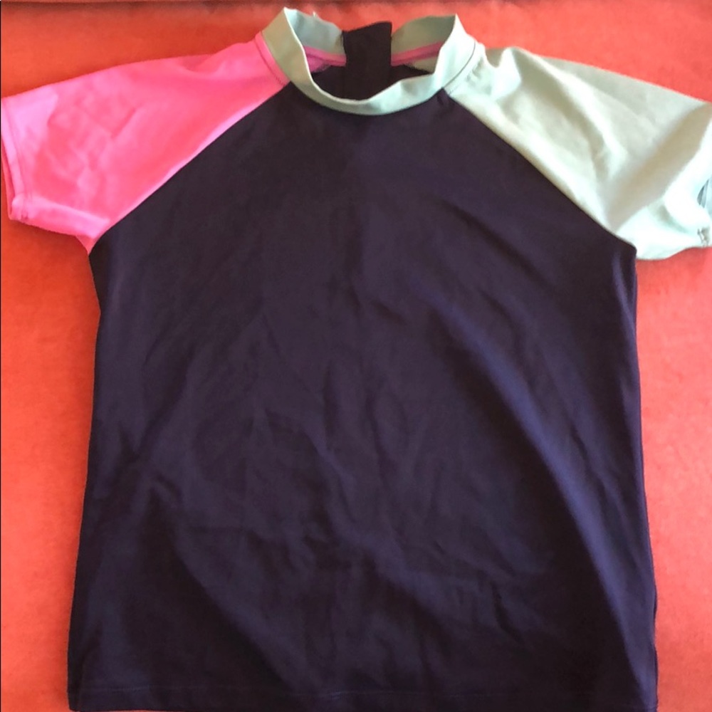 Athleta Girl Short Sleeve Rashguard Size 14 EUC